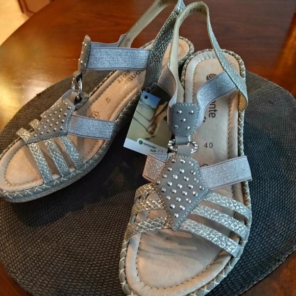 REMONTE Ursula Pewter & bling wedge Sandals size 40 EU - Picture 2 of 5